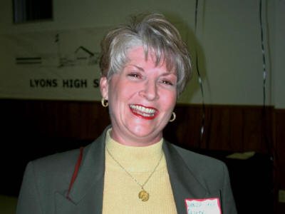 Linda Oliver ('68)